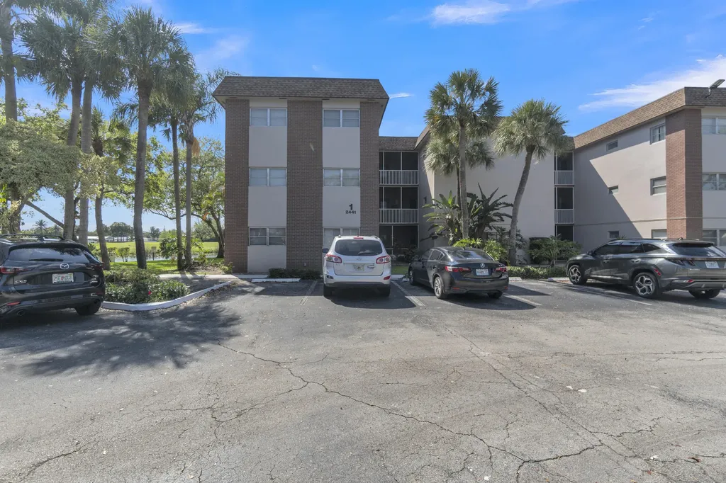 2441 SW 82nd Avenue Davie FL 33324