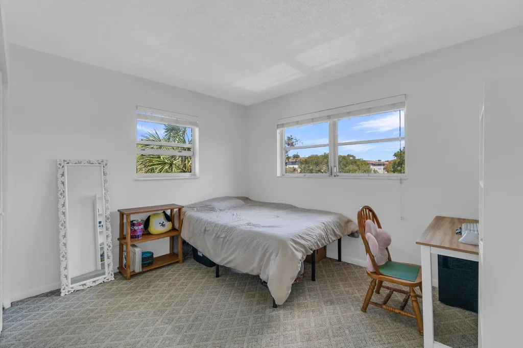 2441 SW 82nd Avenue Davie FL 33324