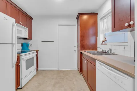 2441 SW 82nd Avenue Davie FL 33324