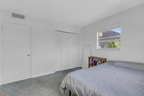2441 SW 82nd Avenue Davie FL 33324