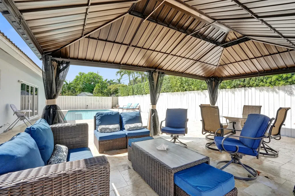 1633 SE 5th Court Deerfield Beach FL 33441
