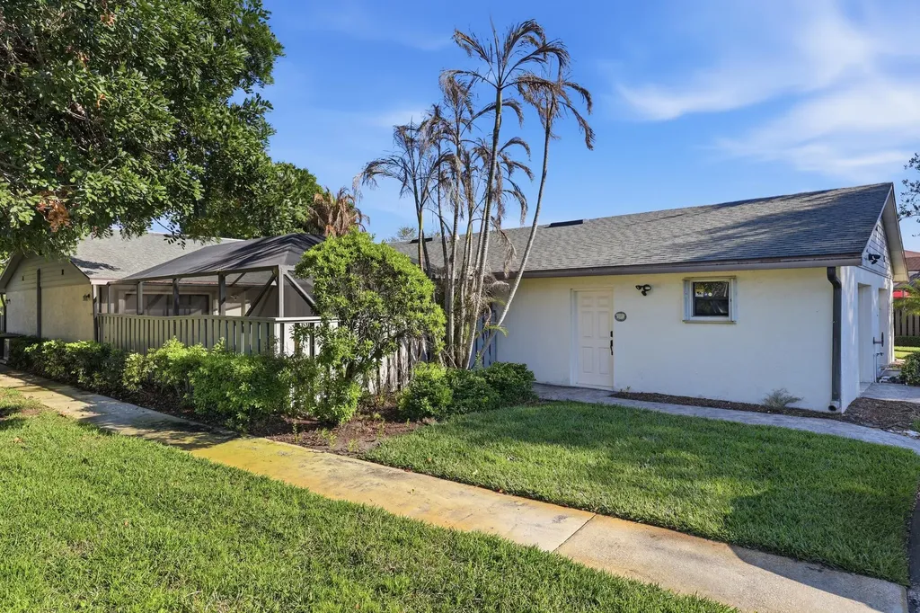 1701 Mariners Cove Fort Pierce FL 34950
