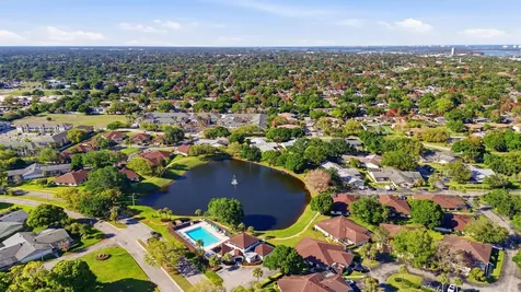 1701 Mariners Cove Fort Pierce FL 34950