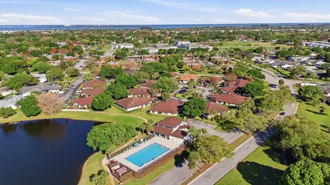 1701 Mariners Cove Fort Pierce FL 34950