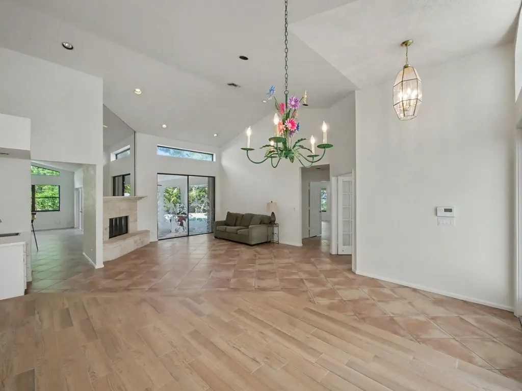 6108 Winding Lake Drive Jupiter FL 33458
