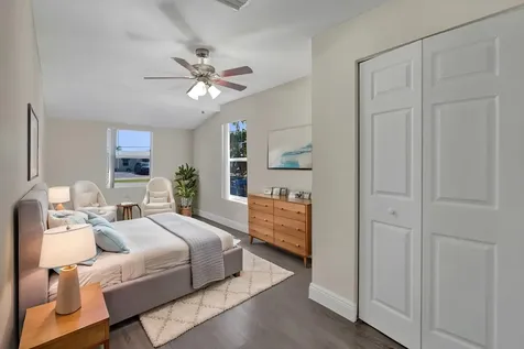 131 NE 51st Street Oakland Park FL 33334