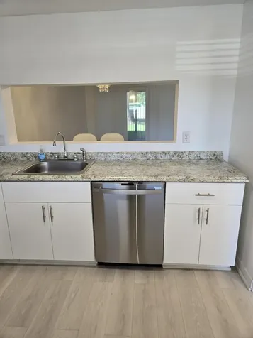 3755 Via Poinciana Lake Worth FL 33467