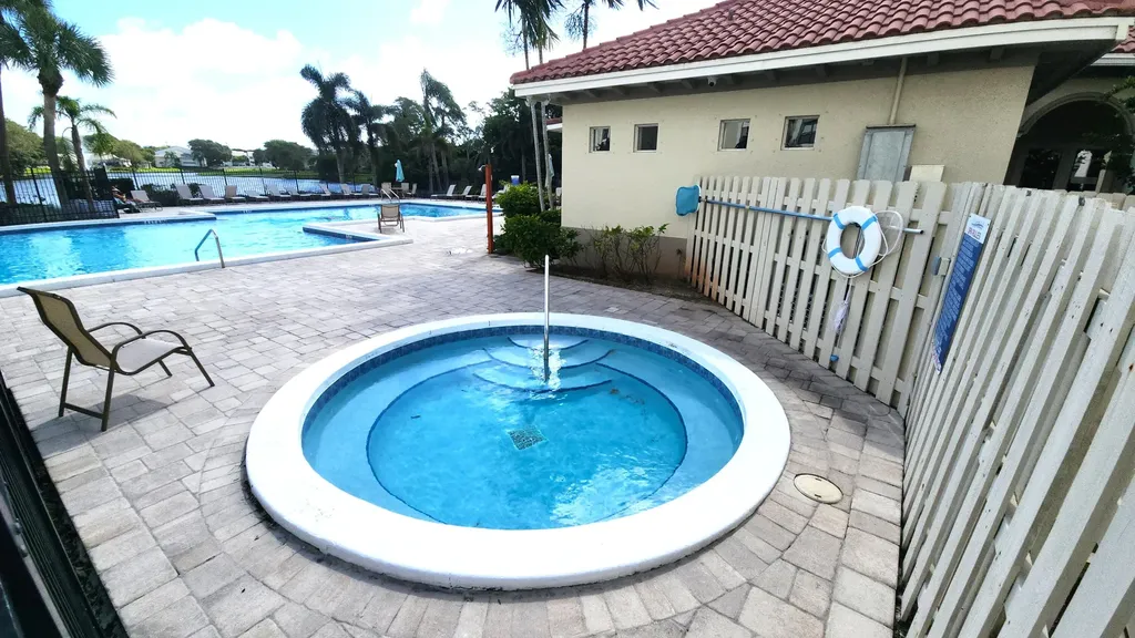 1915 Lavers Circle Delray Beach FL 33444