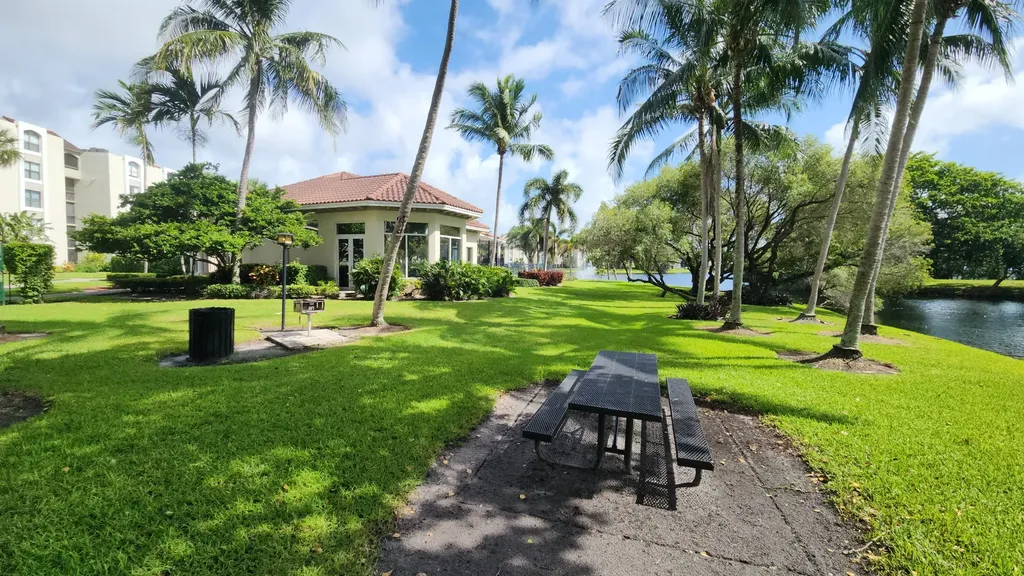 1915 Lavers Circle Delray Beach FL 33444