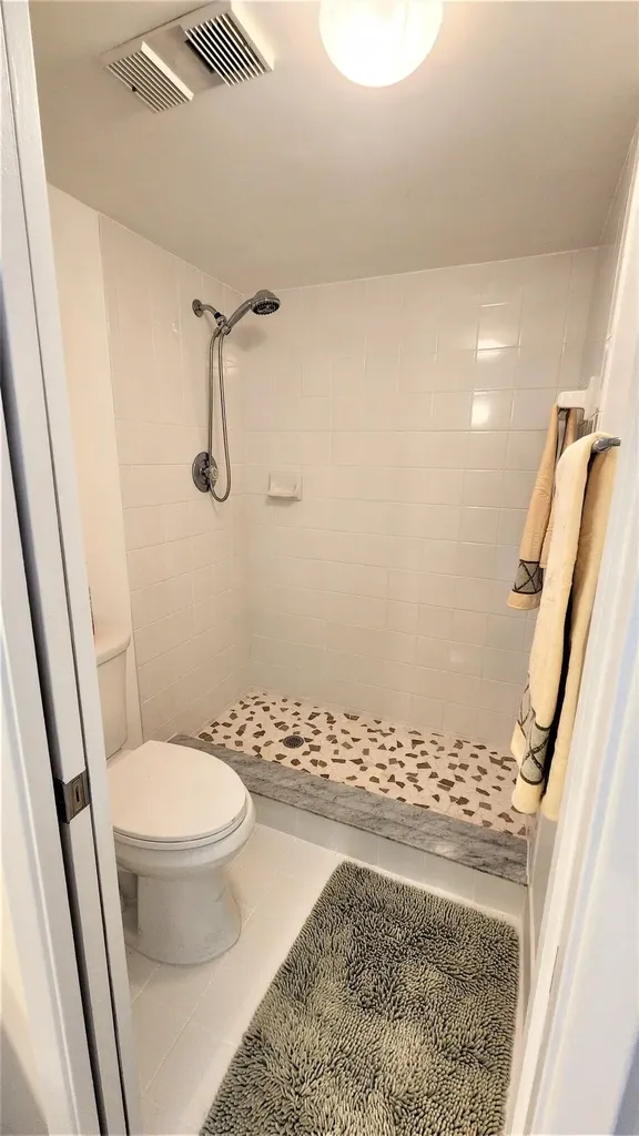 1915 Lavers Circle Delray Beach FL 33444