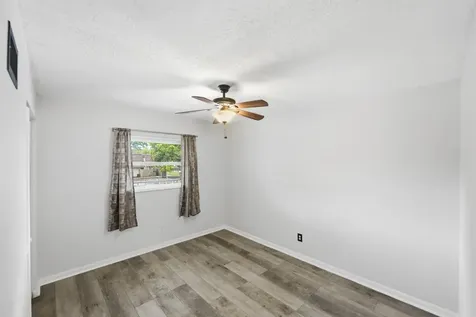 1166 6th Avenue Vero Beach FL 32960