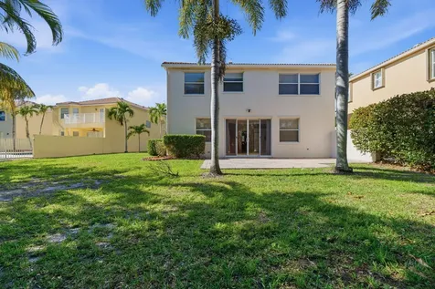 6334 Stonehurst Circle Lake Worth FL 33467