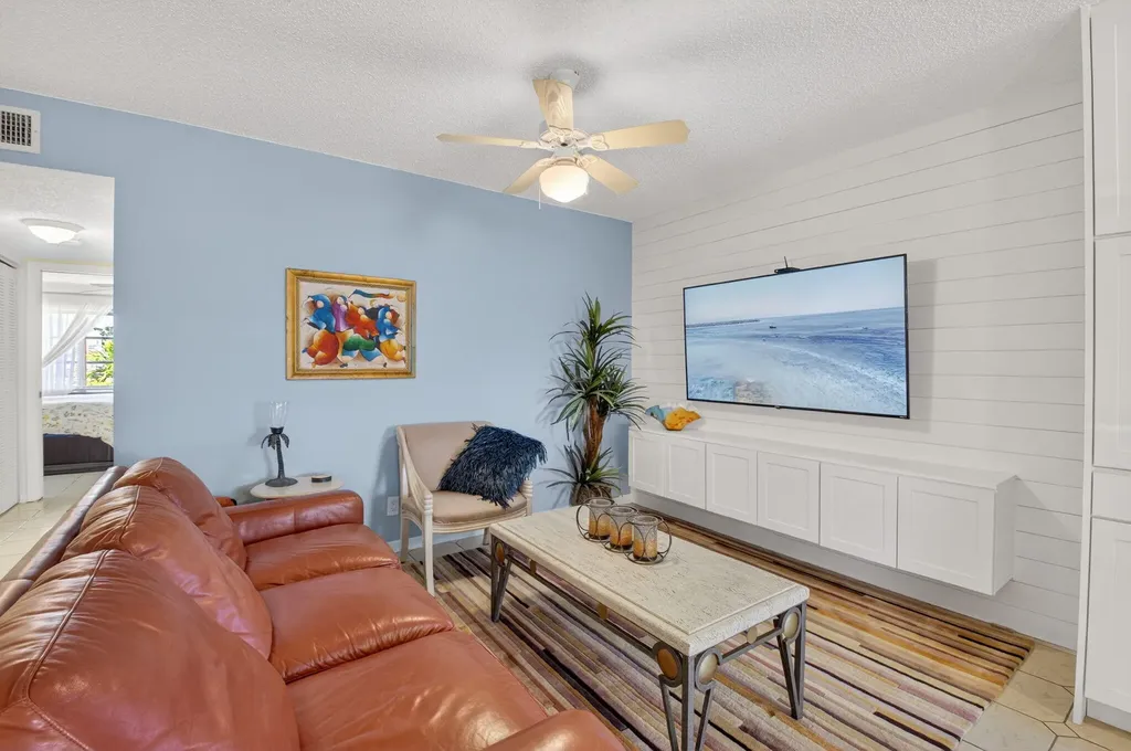14519 Canalview Drive Delray Beach FL 33484