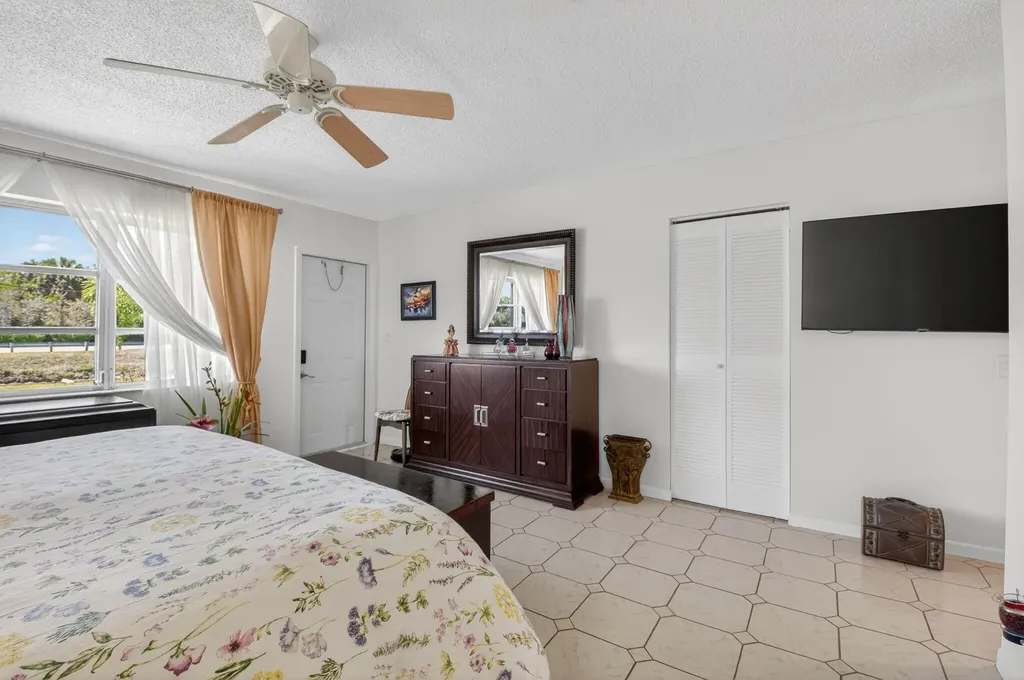 14519 Canalview Drive Delray Beach FL 33484