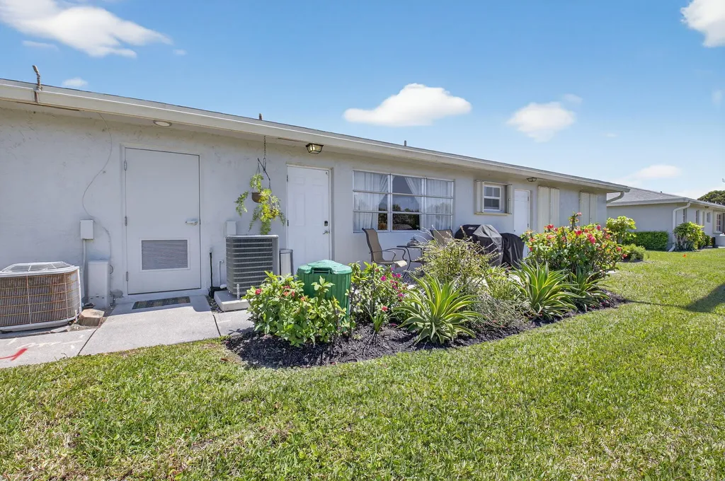 14519 Canalview Drive Delray Beach FL 33484