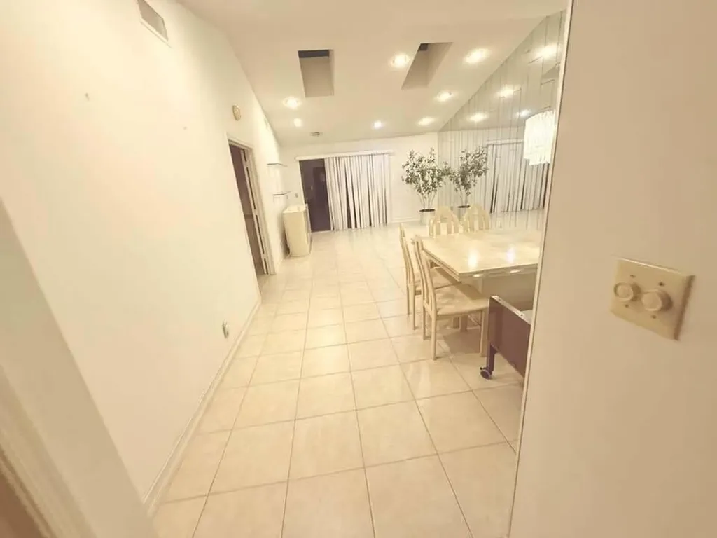 10062 Hickorywood Place Boynton Beach FL 33437
