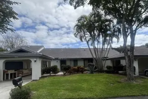 10062 Hickorywood Place Boynton Beach FL 33437