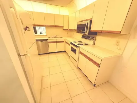 10062 Hickorywood Place Boynton Beach FL 33437