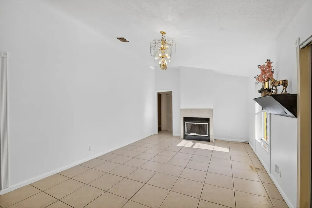 17609 86th Street N Loxahatchee FL 33470