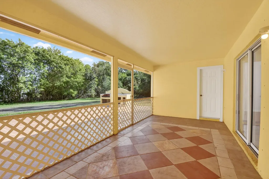 17609 86th Street N Loxahatchee FL 33470