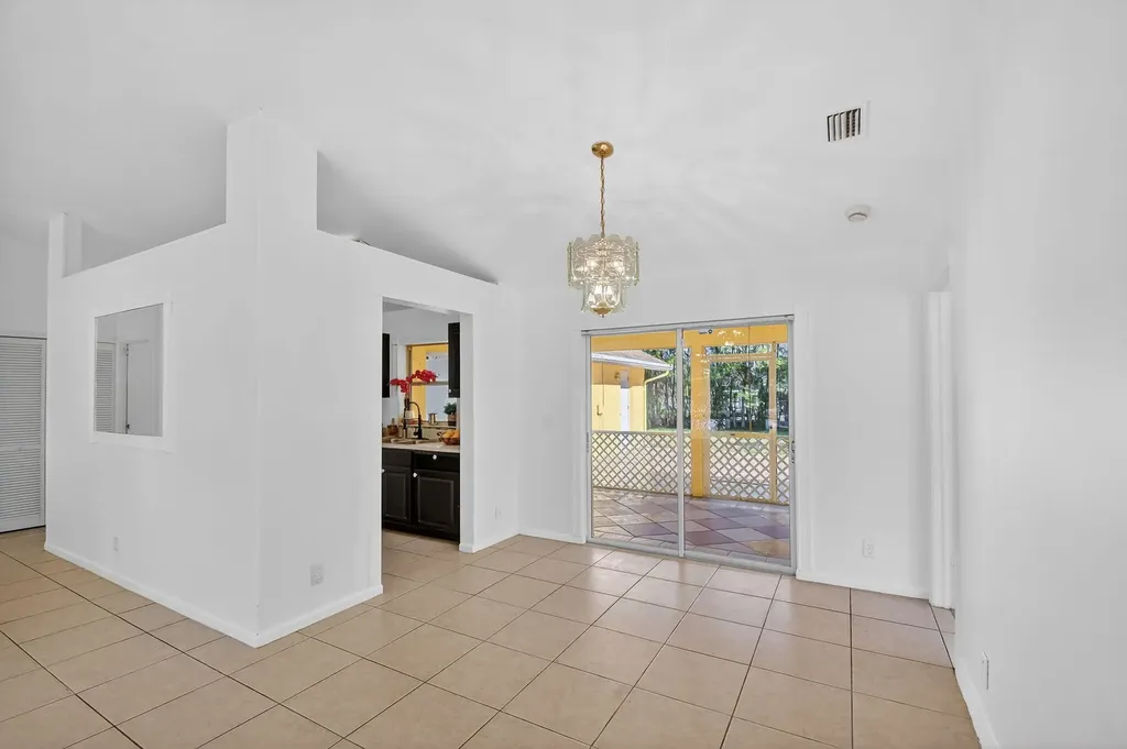 17609 86th Street N Loxahatchee FL 33470