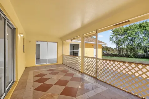 17609 86th Street N Loxahatchee FL 33470