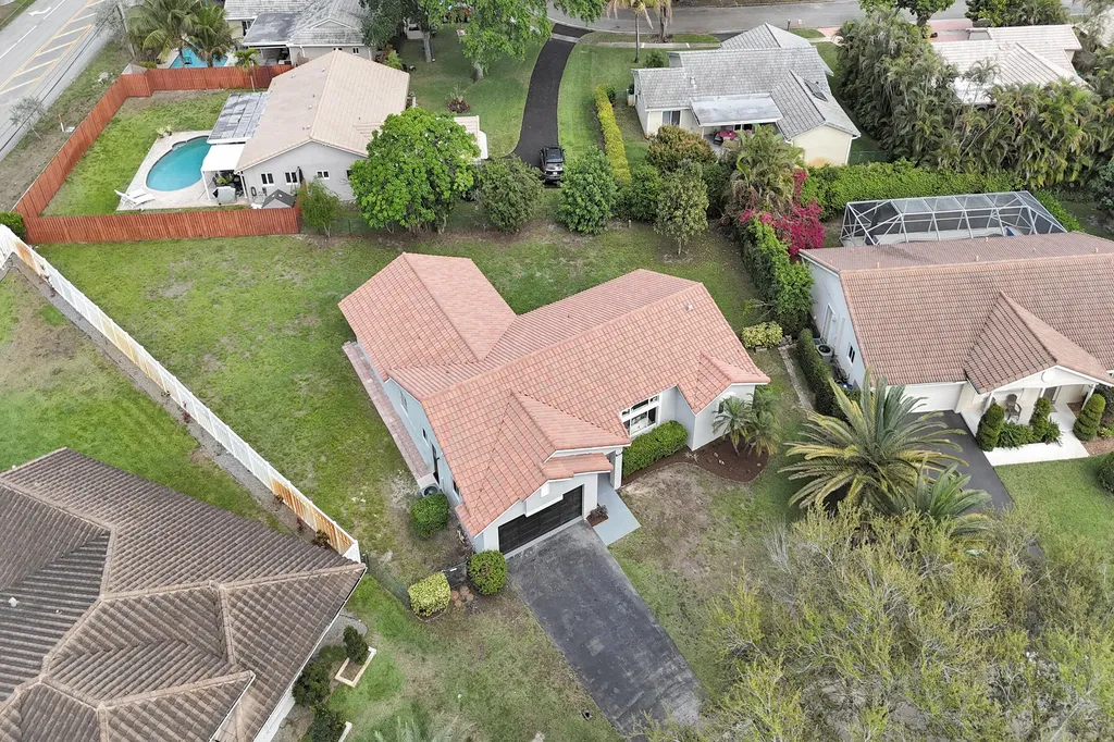 2881 NW 98th Way Coral Springs FL 33065