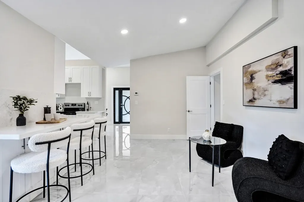2881 NW 98th Way Coral Springs FL 33065