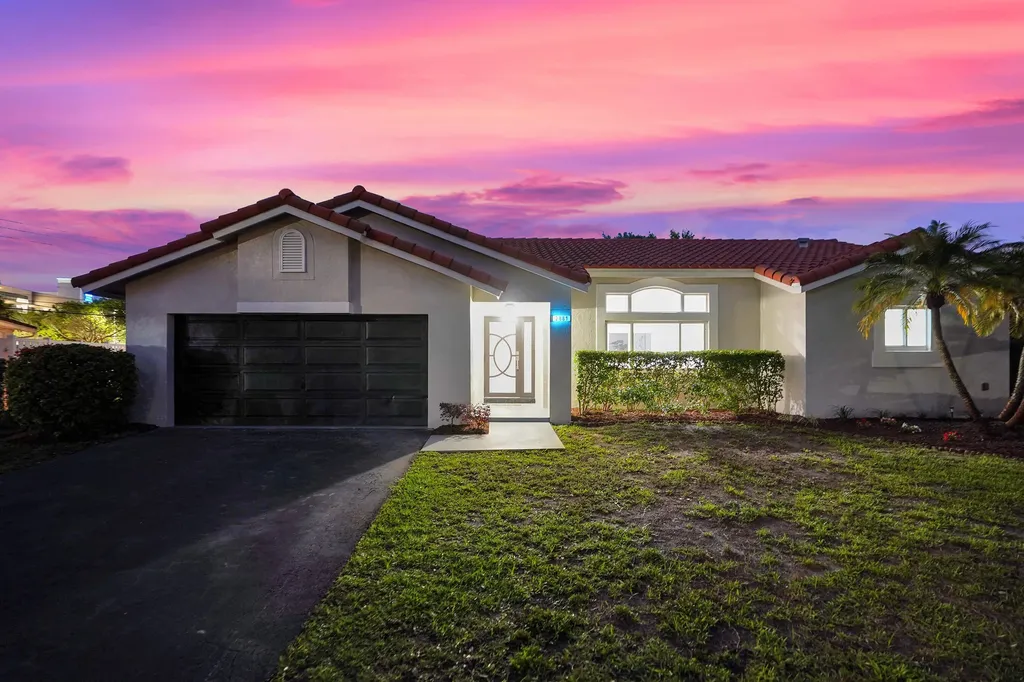 2881 NW 98th Way Coral Springs FL 33065