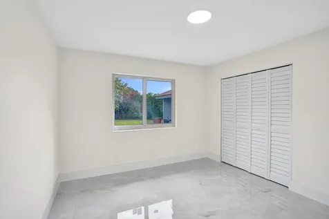 2881 NW 98th Way Coral Springs FL 33065
