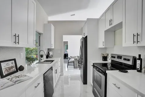 2881 NW 98th Way Coral Springs FL 33065