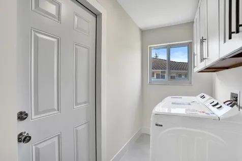 2881 NW 98th Way Coral Springs FL 33065