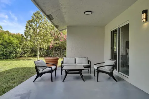 2881 NW 98th Way Coral Springs FL 33065