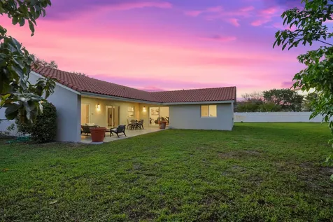 2881 NW 98th Way Coral Springs FL 33065