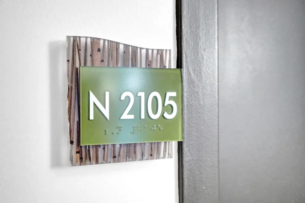 2641 N Flamingo Road Sunrise FL 33323
