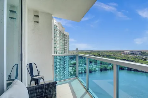 2641 N Flamingo Road Sunrise FL 33323