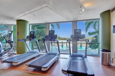 2641 N Flamingo Road Sunrise FL 33323