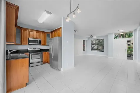 10538 NW 10th Street Plantation FL 33322