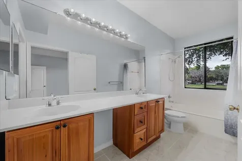 10538 NW 10th Street Plantation FL 33322
