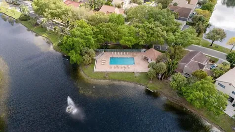 10538 NW 10th Street Plantation FL 33322