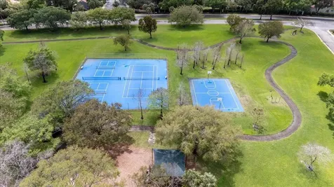 10538 NW 10th Street Plantation FL 33322