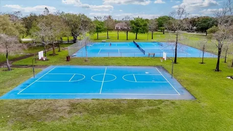 10538 NW 10th Street Plantation FL 33322
