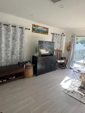 5155 NW 87th Terrace Lauderhill FL 33351