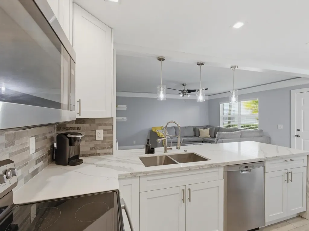 397 Burgundy I Delray Beach FL 33484