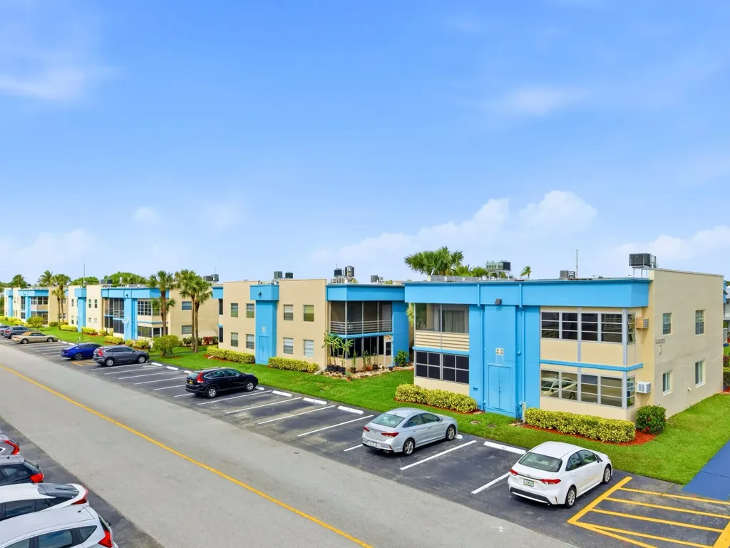 397 Burgundy I Delray Beach FL 33484