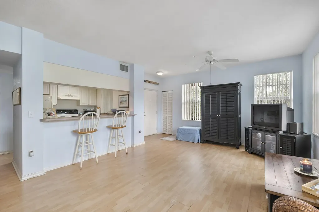 6592 W Sample Road Coral Springs FL 33067