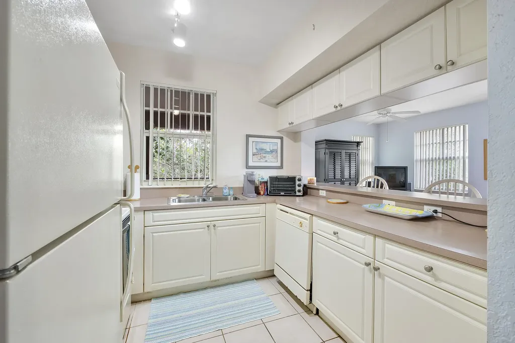 6592 W Sample Road Coral Springs FL 33067
