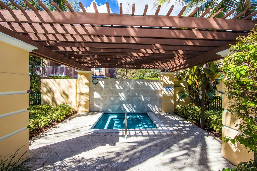6592 W Sample Road Coral Springs FL 33067