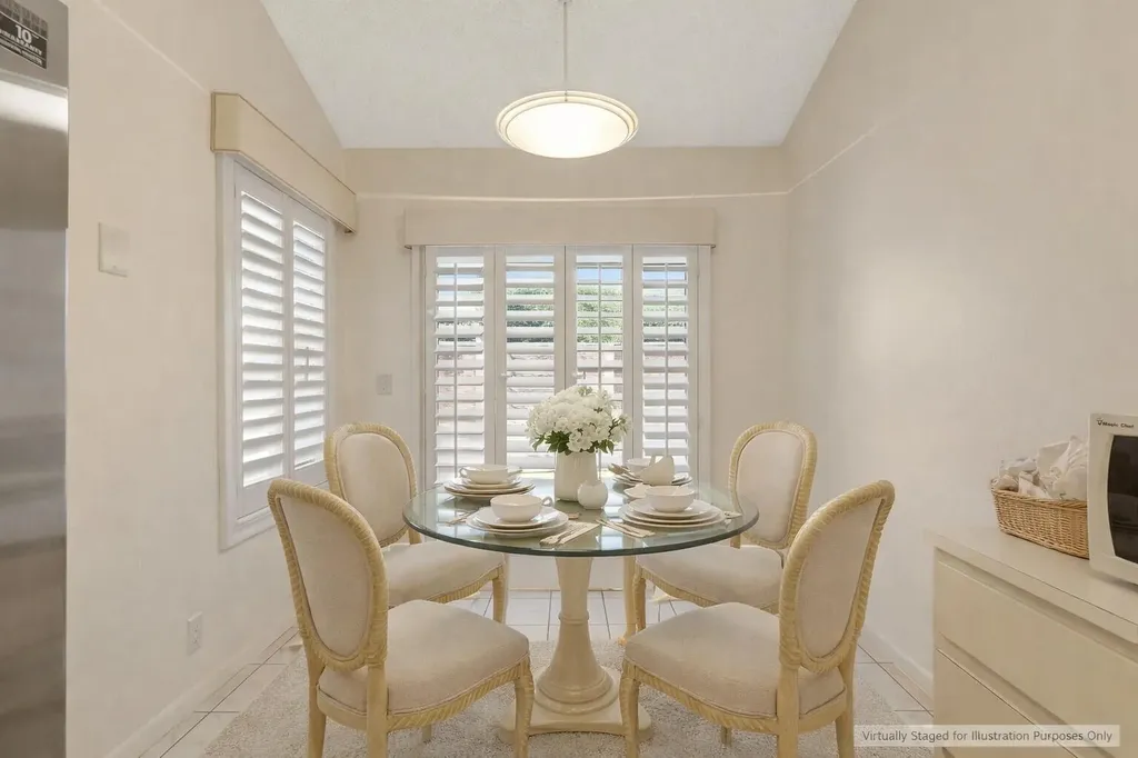 10884 Waterberry Court Boca Raton FL 33498