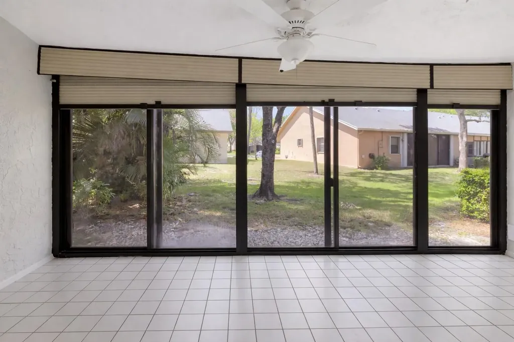 10884 Waterberry Court Boca Raton FL 33498